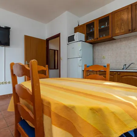 Appartement With Parking Space Mimice, Omis - 11045